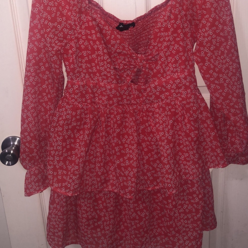 Sexy Red Floral Ruffled Dress